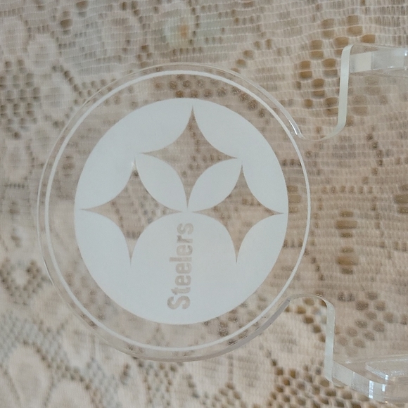 Pittsburgh Steelers Cell Phone Holder - Picture 2 of 7